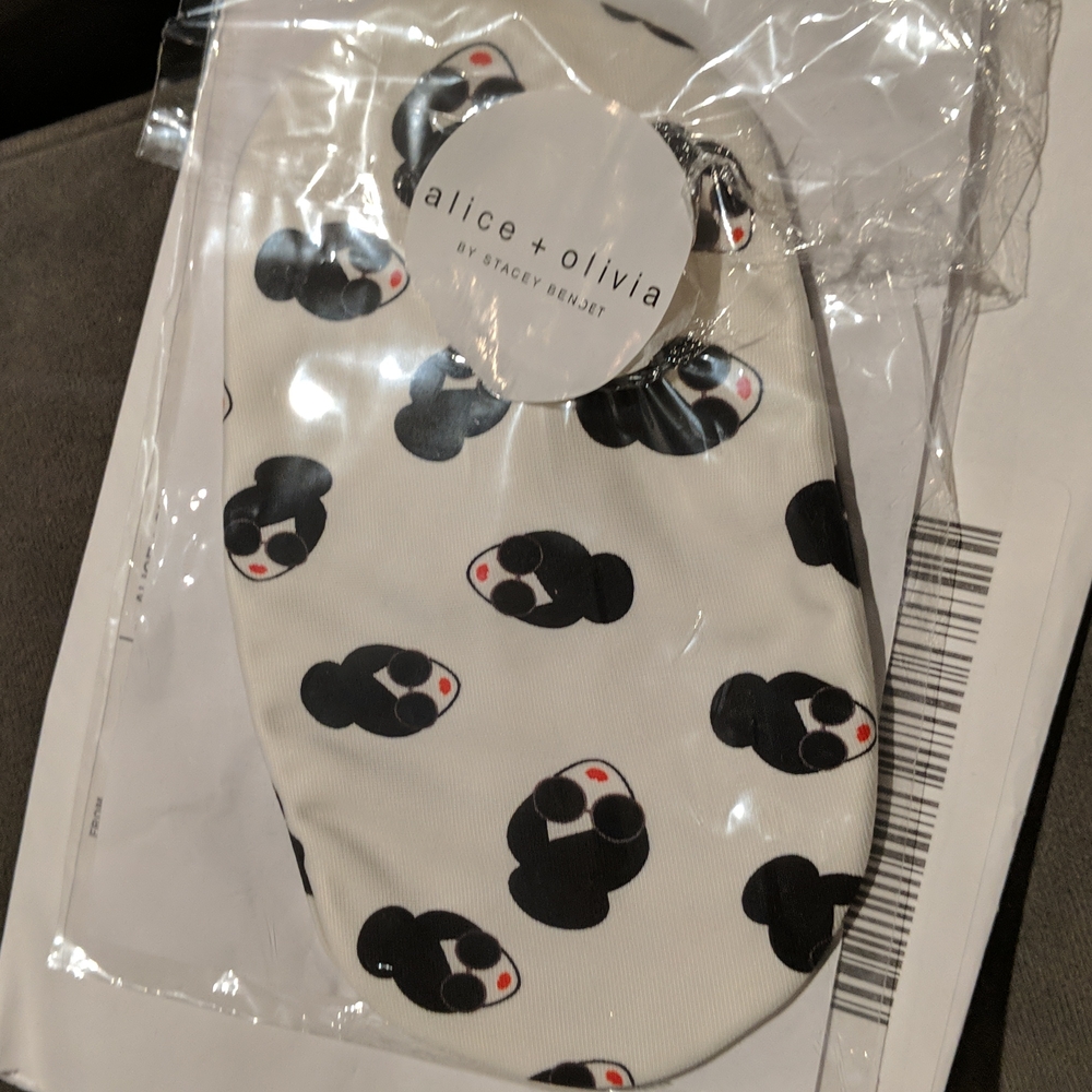 Alice and Olivia Face Masks